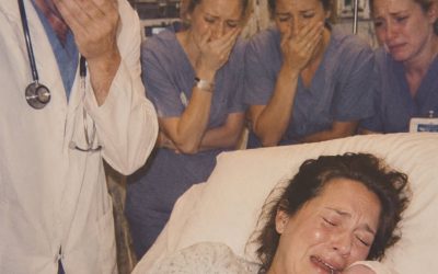 Off The Record She Walked Into The Hospital Alone To Give Birth—Then The Doctor Started Crying